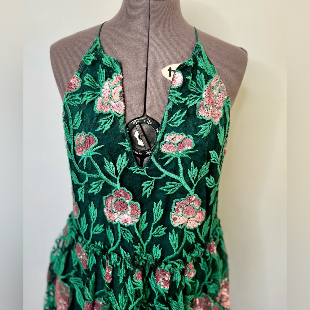 Belle Badgley Mischka Green Pink Sundress - Picture 3 of 11